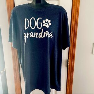 Dog Grandma T-Shirt- size 2XL